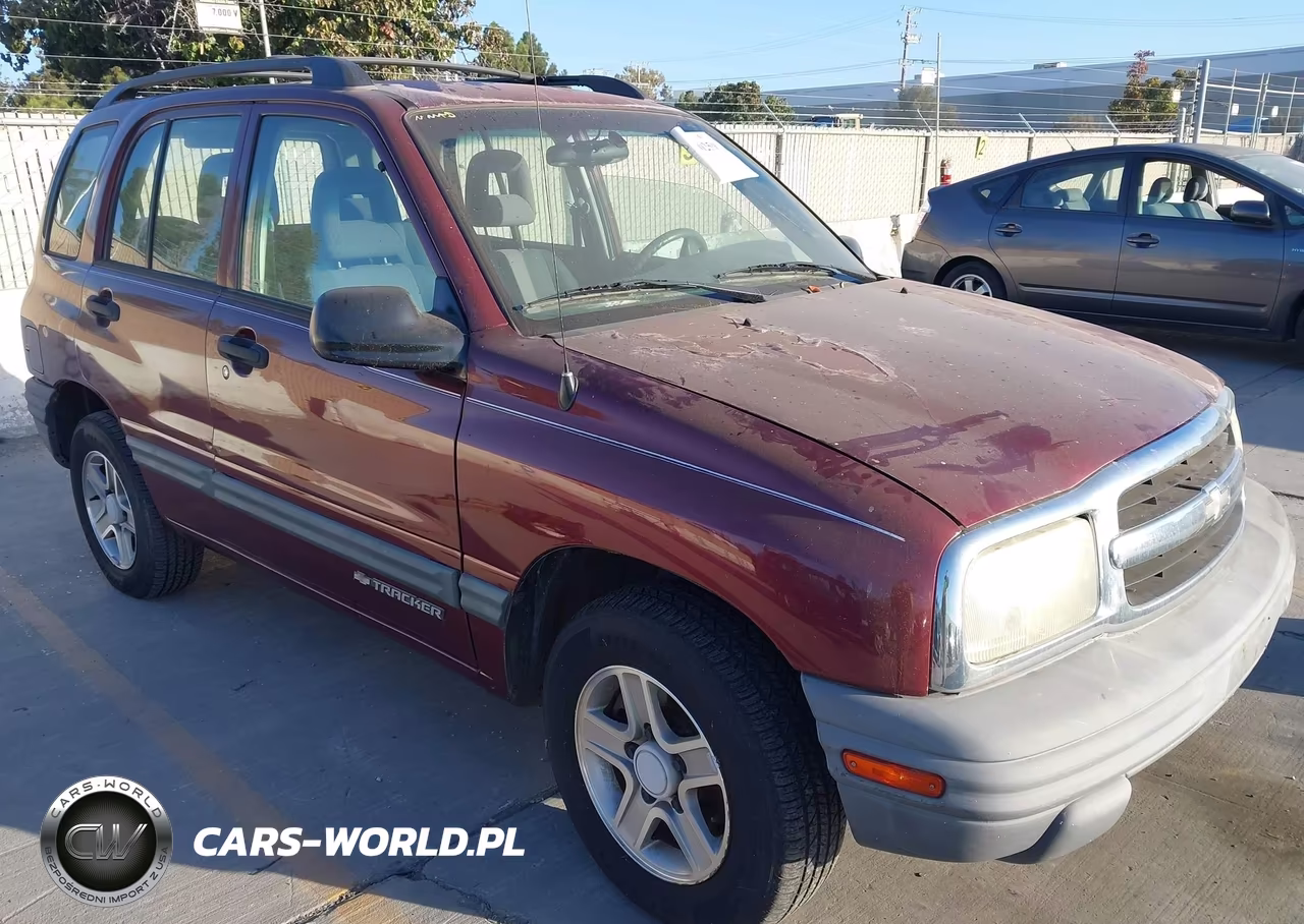 2003 Chevrolet Tracker Hard Top Base VIN:2CNBE13C836926479 - 6