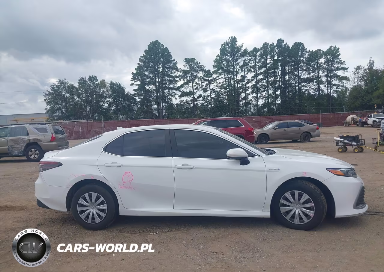 2021 Toyota Camry Le Hybrid VIN:4T1C31AK2MU552555 - 14
