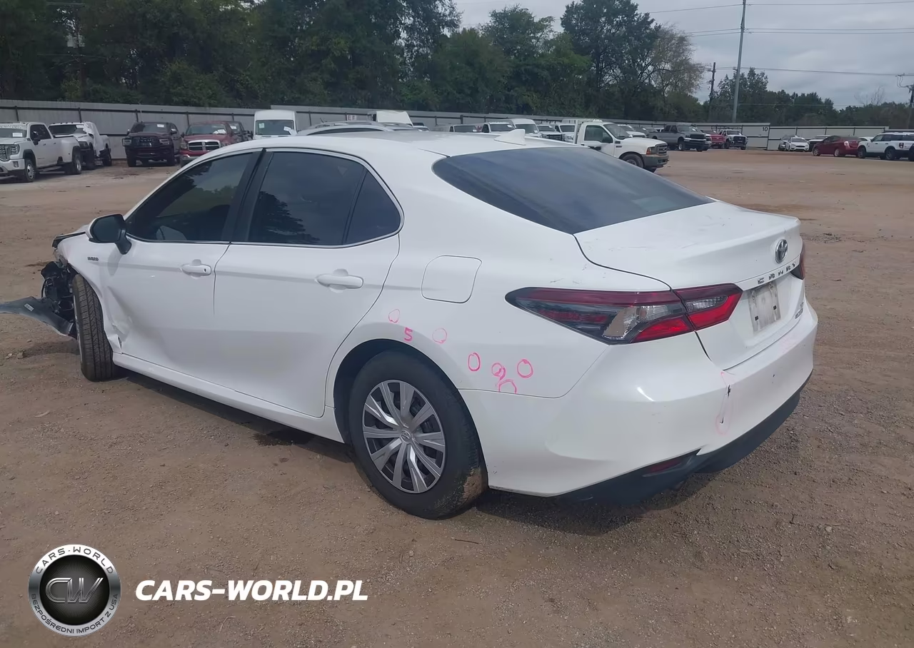 2021 Toyota Camry Le Hybrid VIN:4T1C31AK2MU552555 - 3
