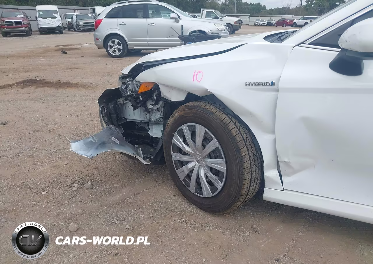 2021 Toyota Camry Le Hybrid VIN:4T1C31AK2MU552555 - 6