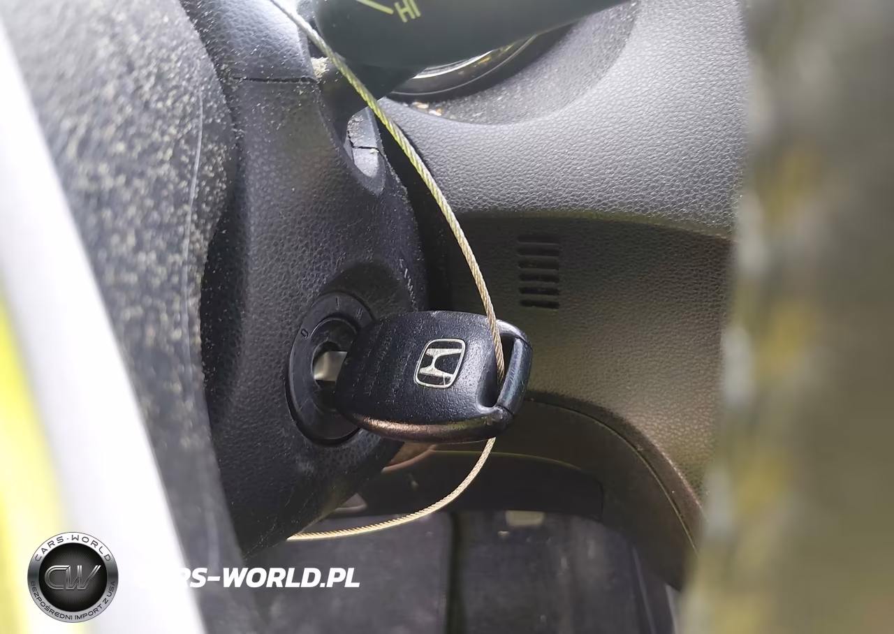 2013 Honda Fit Sport VIN:JHMGE8G51DC028912 - 11