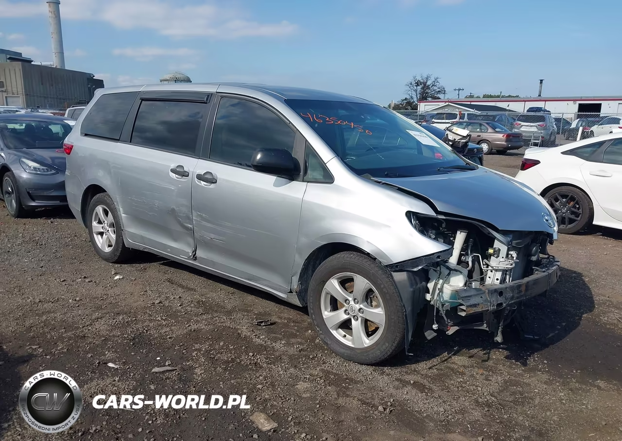 2017 Toyota Sienna L 7 Passenger