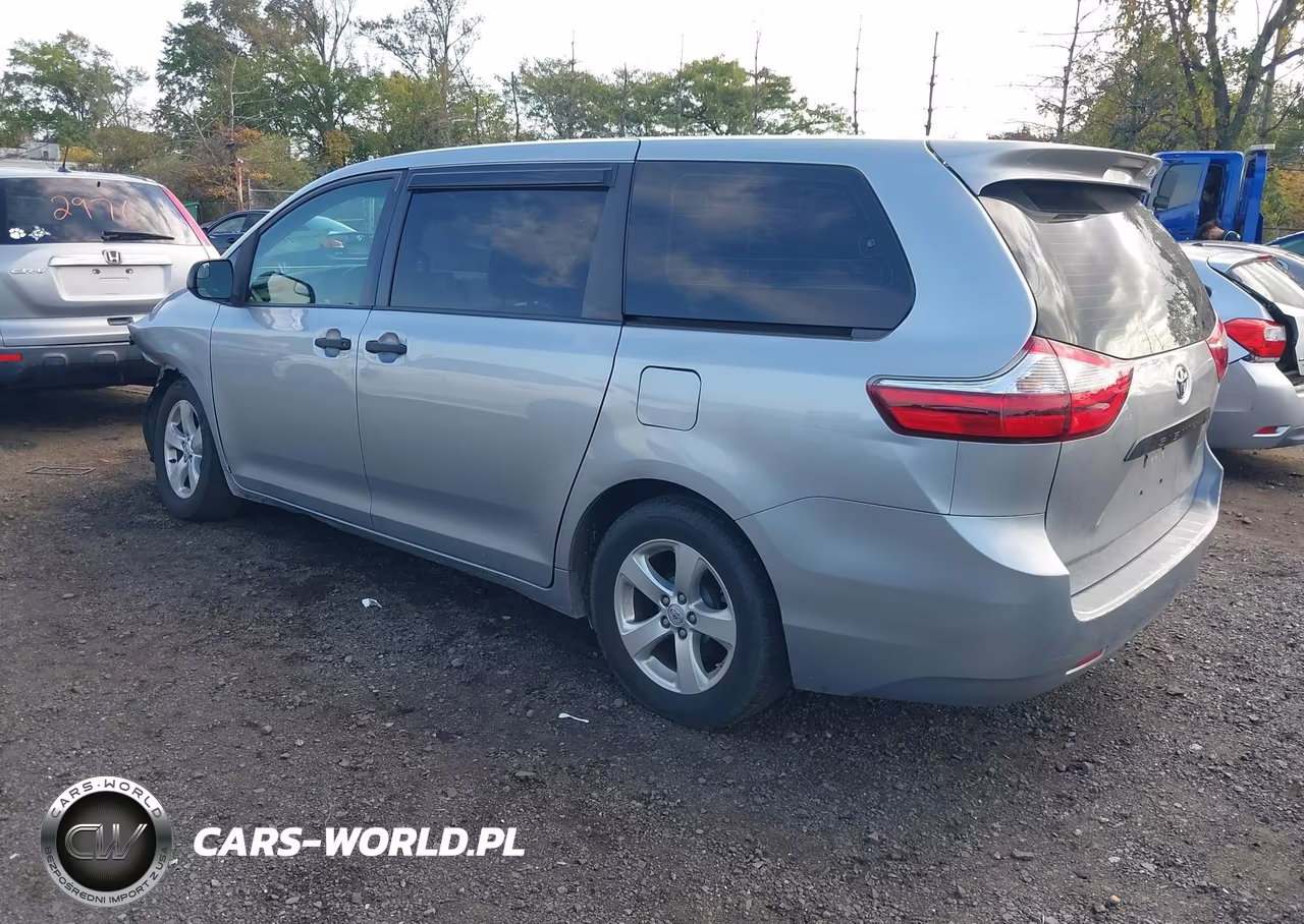 2017 Toyota Sienna L 7 Passenger VIN:5TDZZ3DC2HS843788 - 3