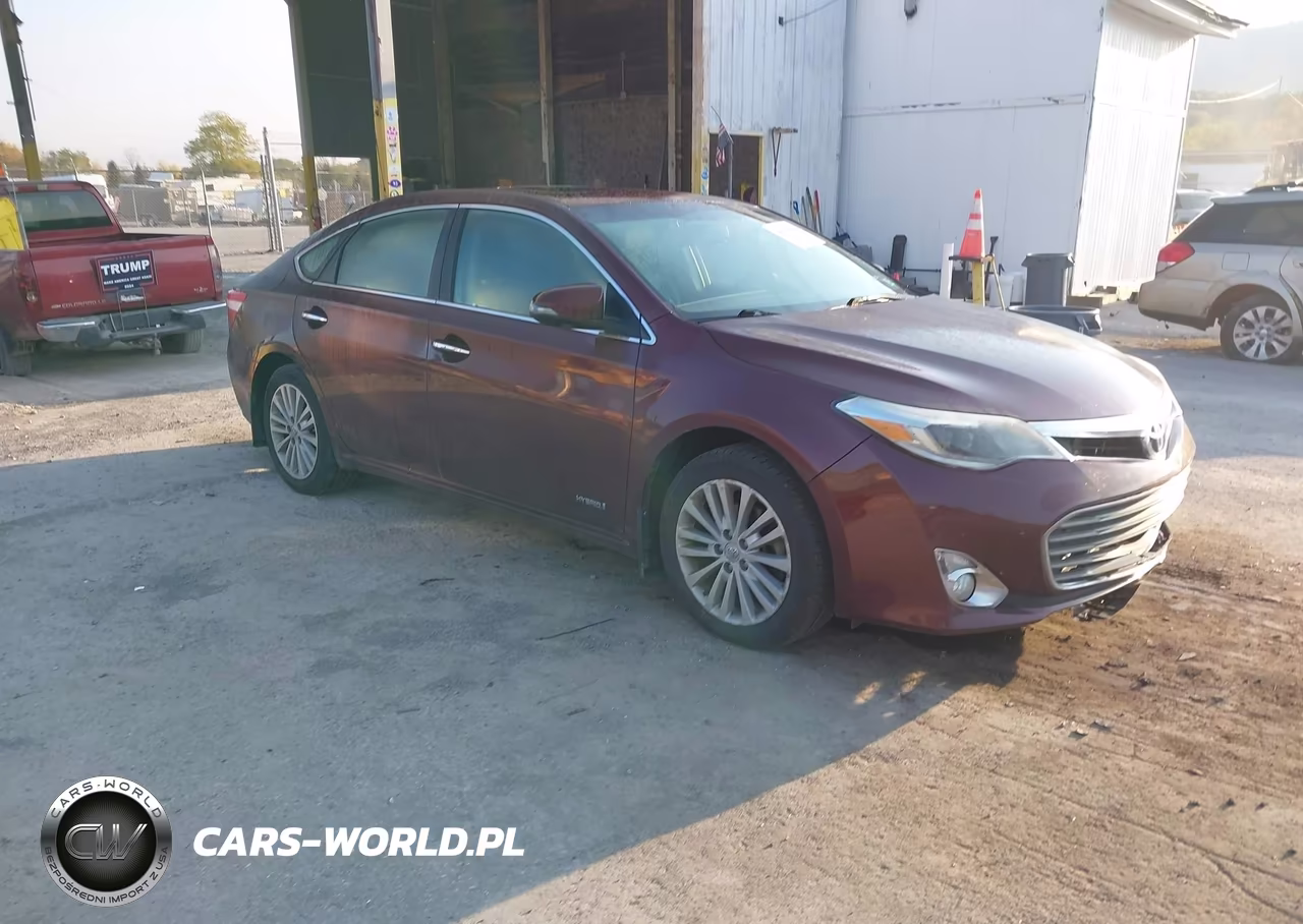 2013 Toyota Avalon Hybrid Limited