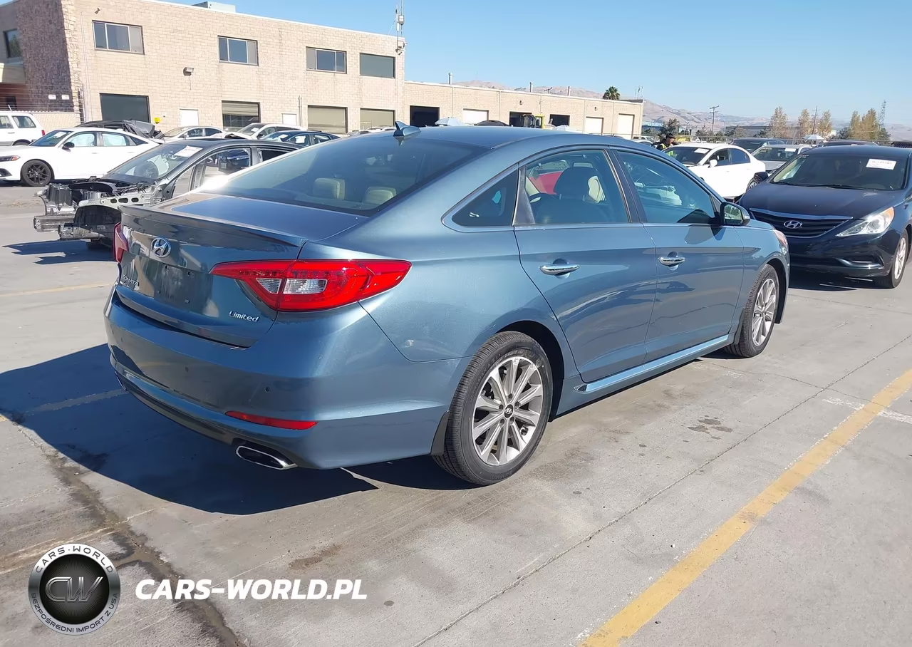 2017 Hyundai Sonata Limited VIN:5NPE34AF6HH527658 - 4