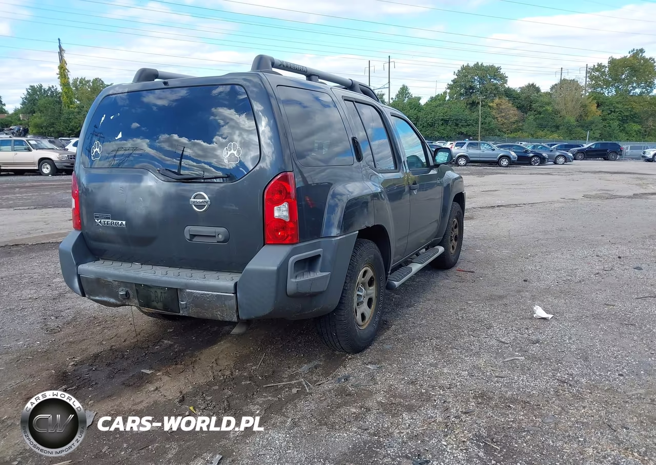 2013 Nissan Xterra X VIN:5N1AN0NW4DN822663 - 4