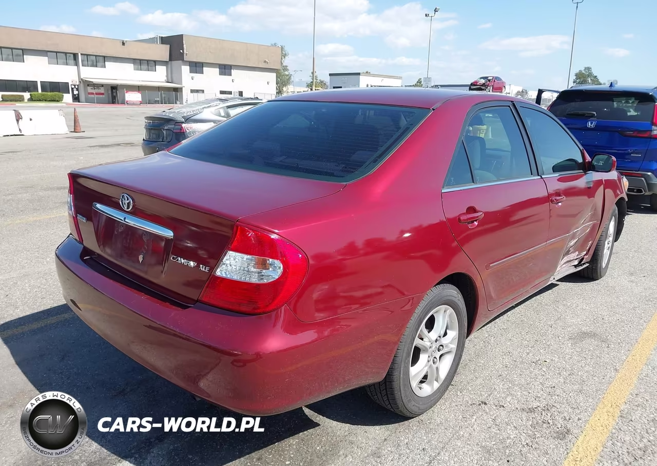 2003 Toyota Camry Xle VIN:4T1BE32K83U219730 - 4