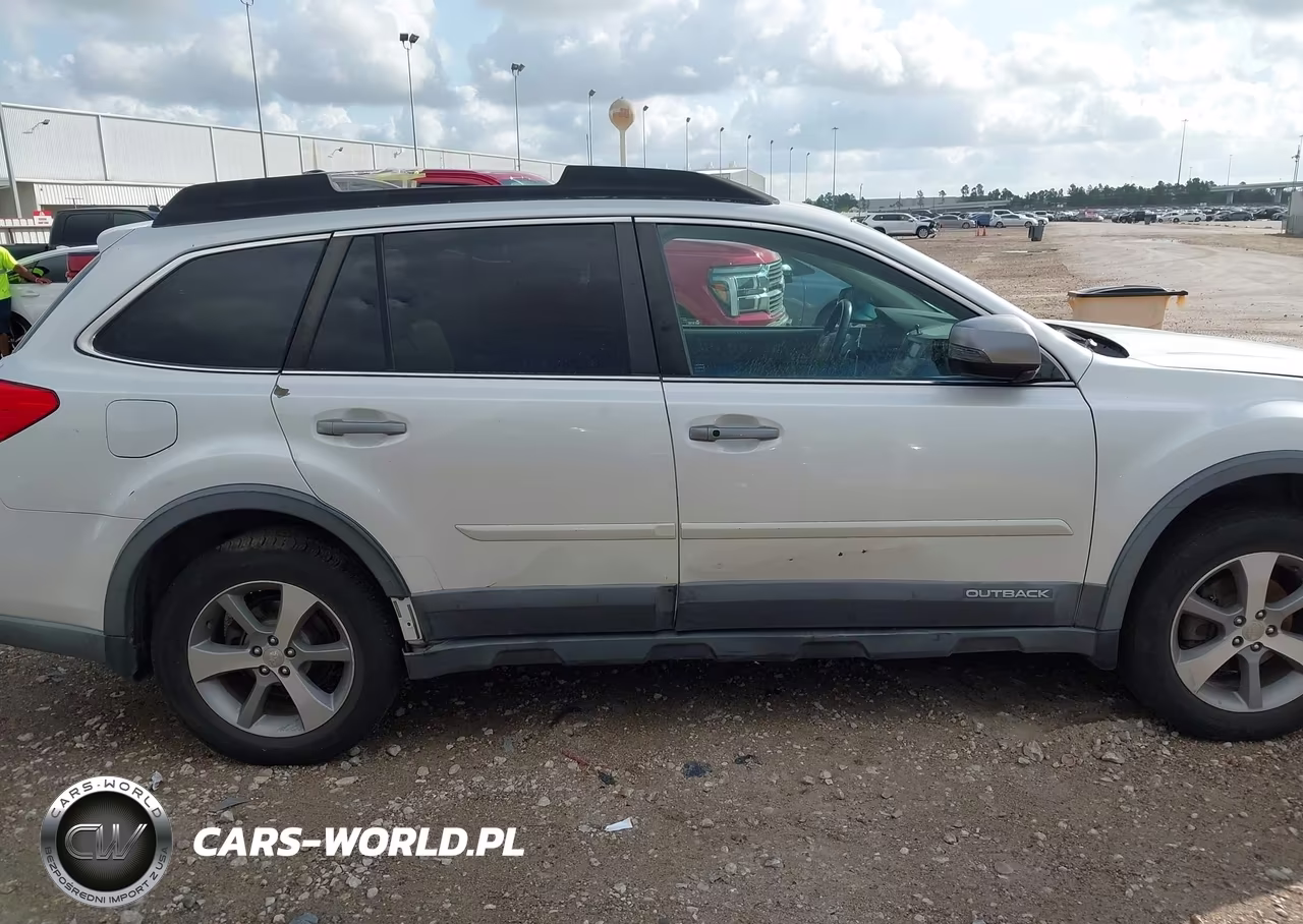 2014 Subaru Outback 2.5I Limited VIN:4S4BRBPC5E3216728 - 13