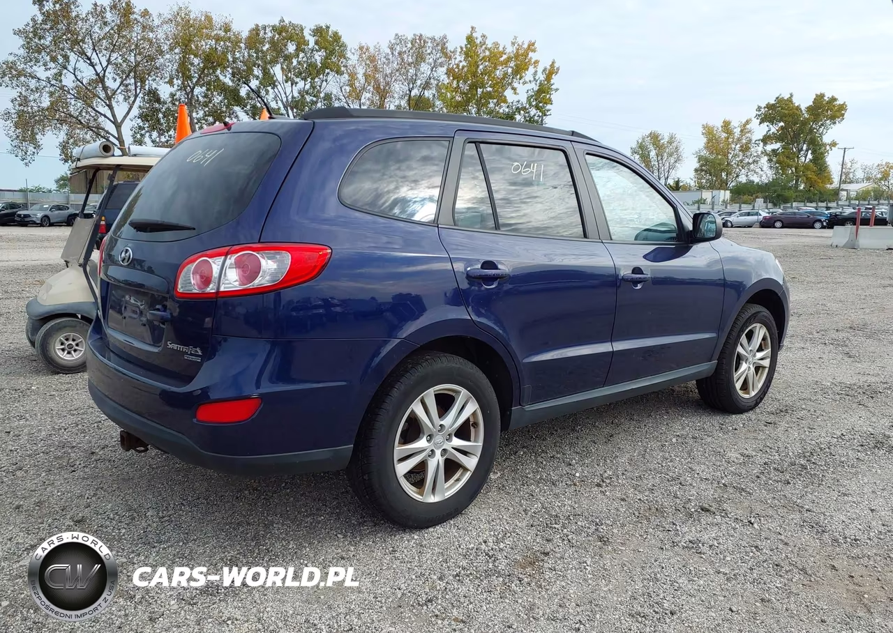 2010 Hyundai Santa Fe Gls VIN:5NMSGDAB3AH404360 - 4