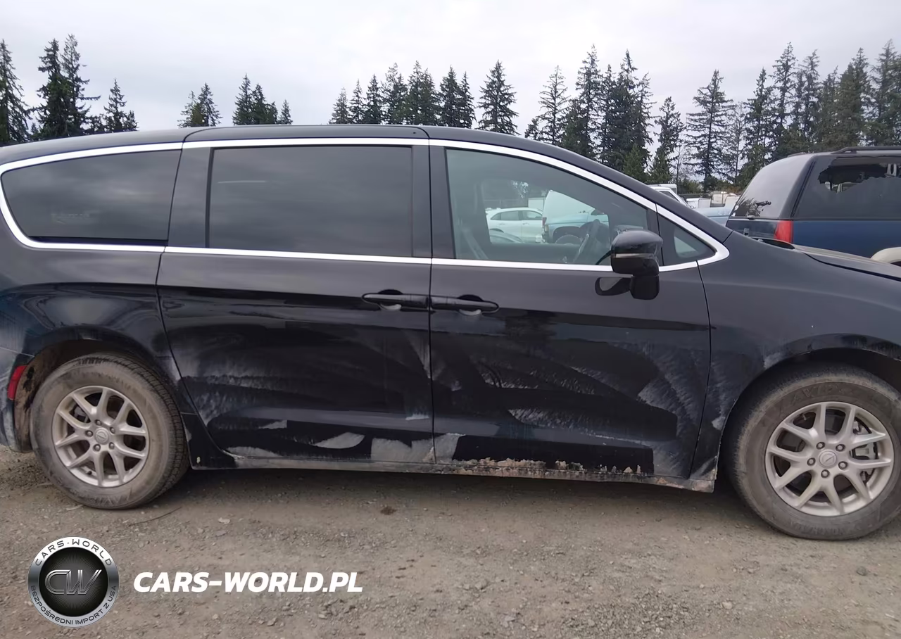 2025 Chrysler Pacifica Select VIN:2C4RC1BG4SR594809 - 14