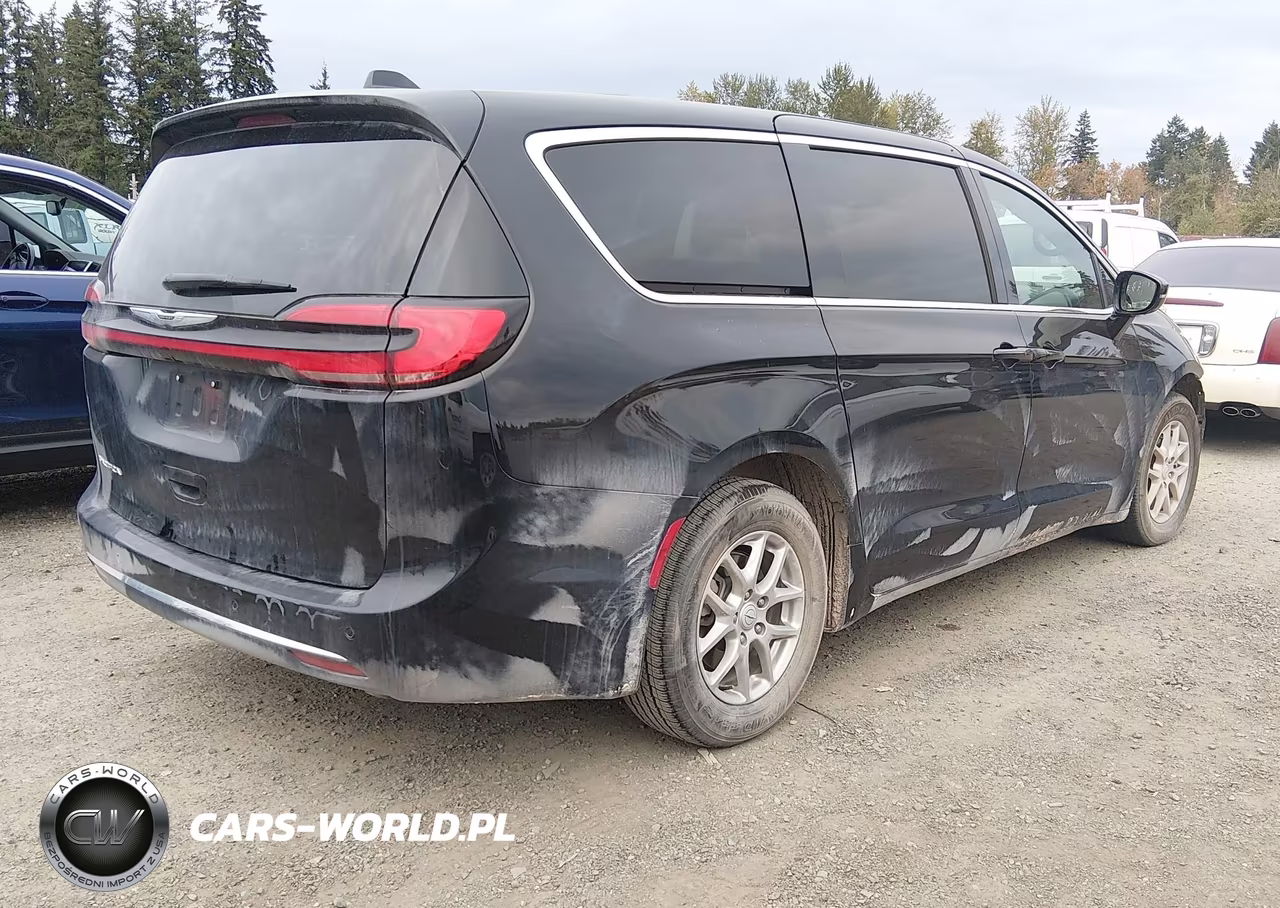2025 Chrysler Pacifica Select VIN:2C4RC1BG4SR594809 - 4