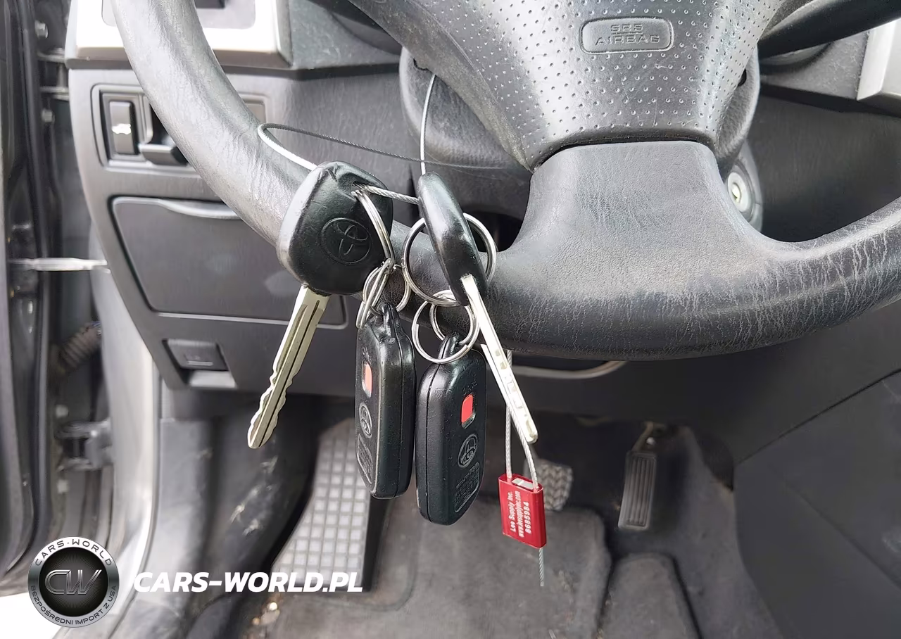 2005 Toyota Matrix VIN:2T1KR32E45C358675 - 11