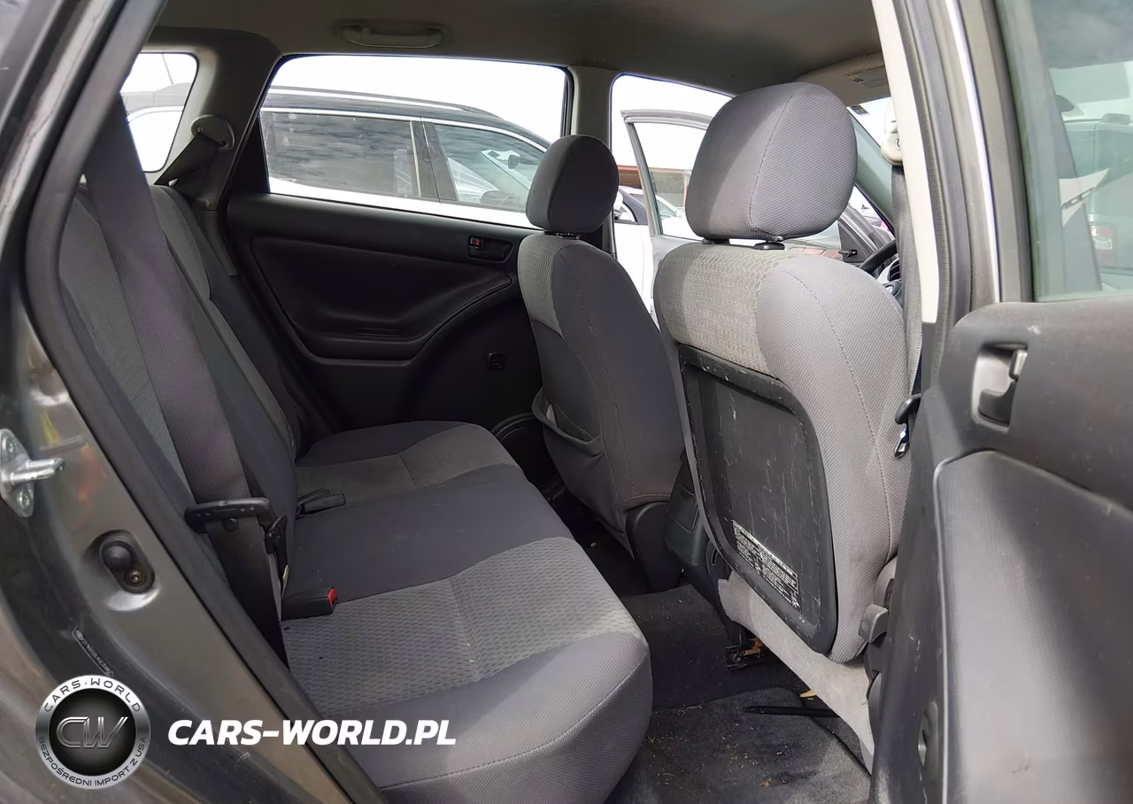 2005 Toyota Matrix VIN:2T1KR32E45C358675 - 8