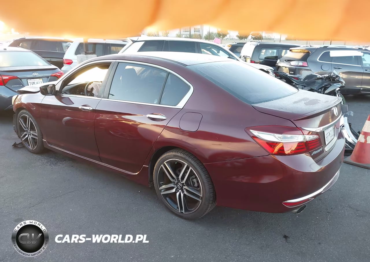 2017 Honda Accord Sport VIN:1HGCR2F50HA041608 - 15