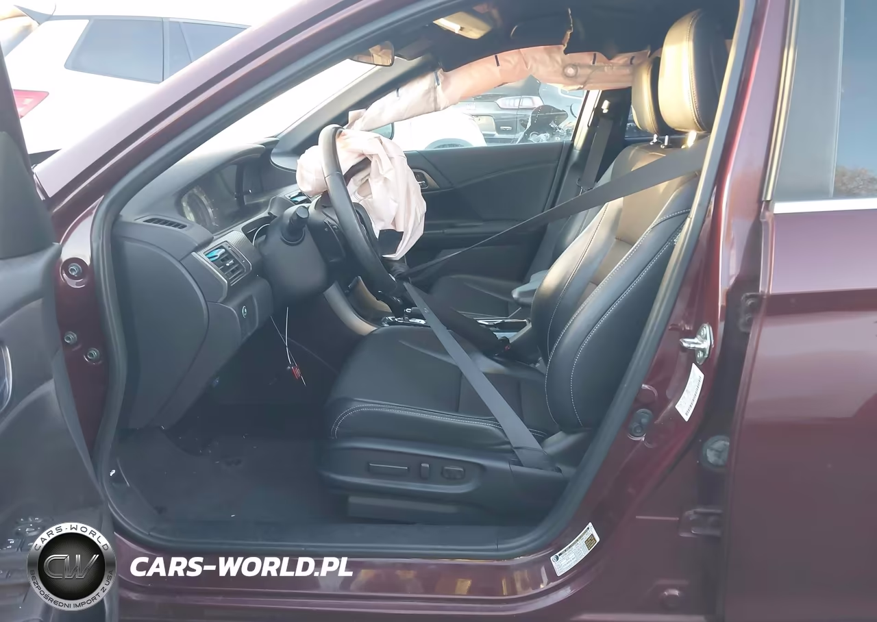 2017 Honda Accord Sport VIN:1HGCR2F50HA041608 - 5