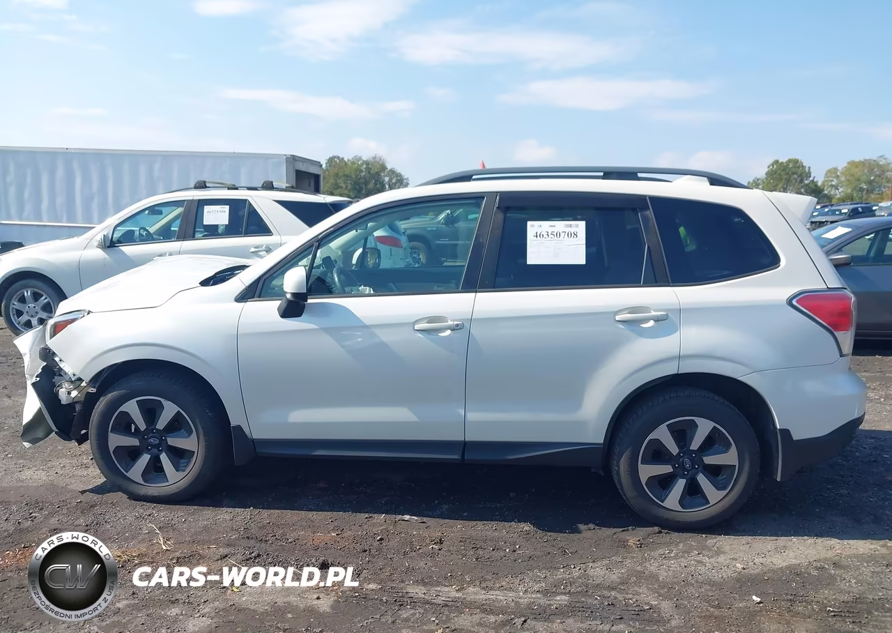 2018 Subaru Forester 2.5I Premium VIN:JF2SJAEC4JH537733 - 14