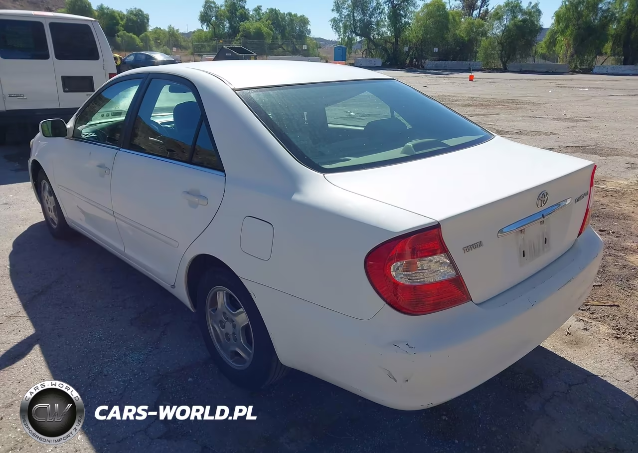 2003 Toyota Camry VIN:4T1BE32K53U230605 - 3