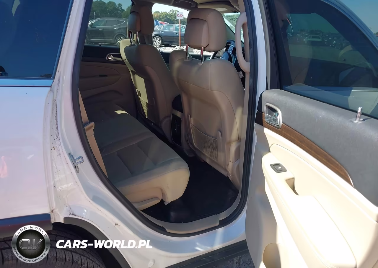 2016 Jeep Grand Cherokee Laredo VIN:1C4RJEAG5GC382502 - 8