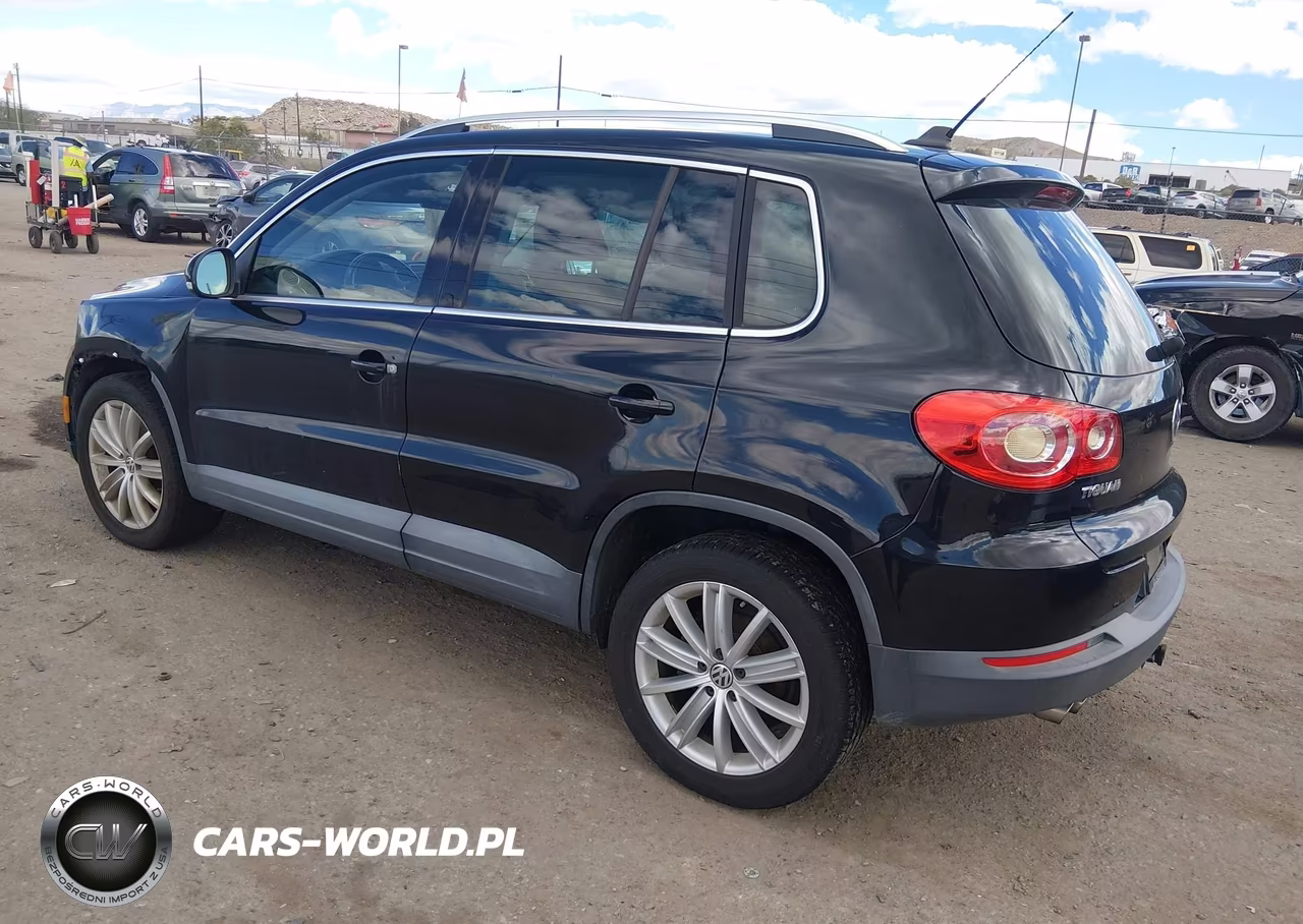 2011 Volkswagen Tiguan Sel VIN:WVGAV7AX6BW548669 - 3