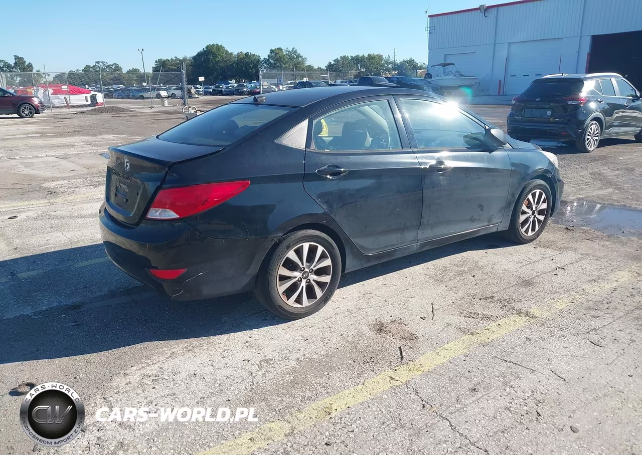 2017 Hyundai Accent Value Edition VIN:KMHCT4AE0HU356048 - 4