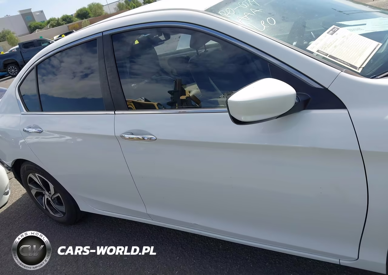 2017 Honda Accord Lx VIN:1HGCR2F34HA058104 - 14