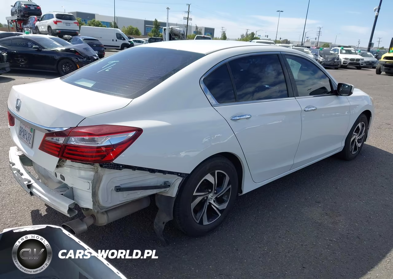 2017 Honda Accord Lx VIN:1HGCR2F34HA058104 - 4
