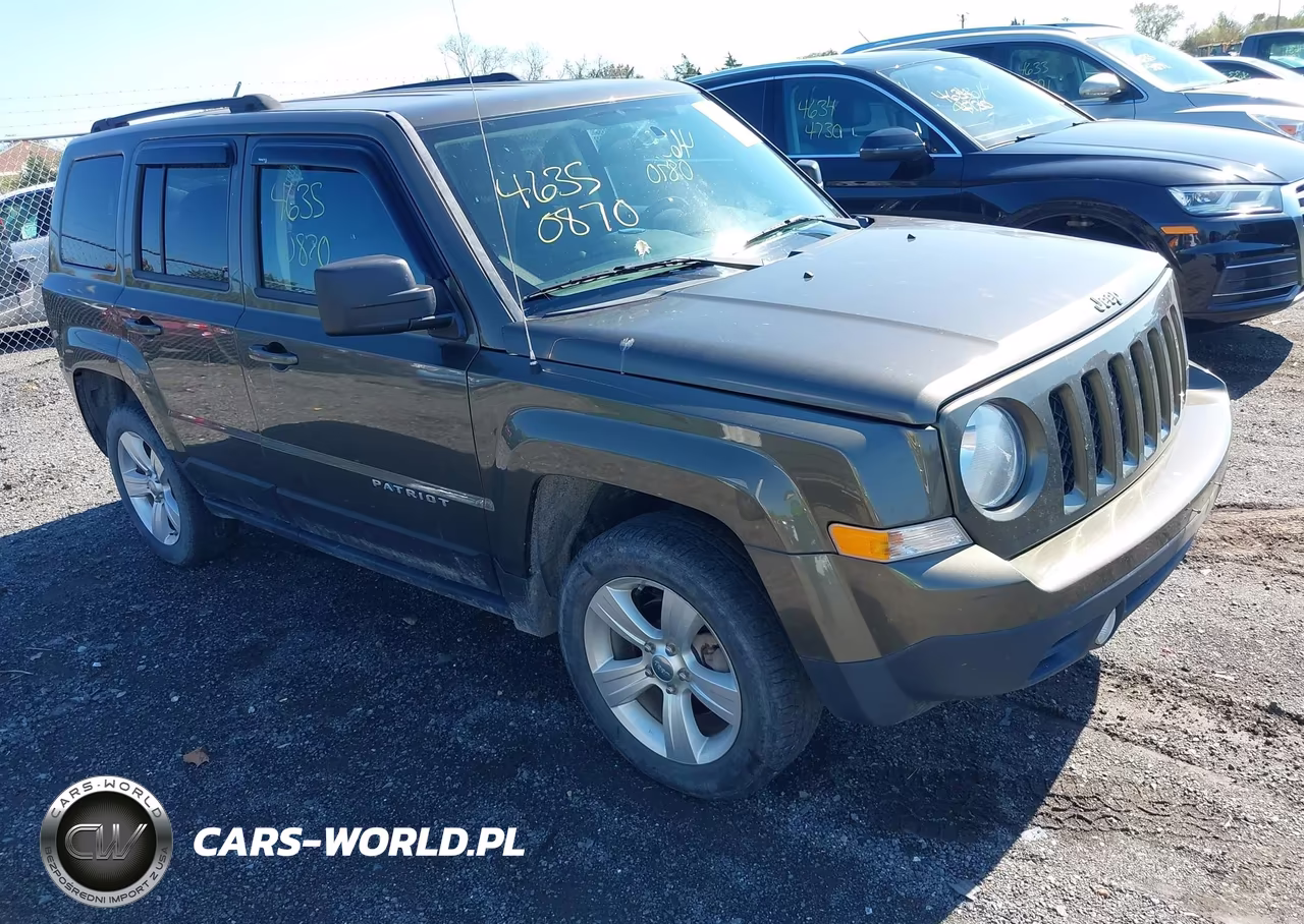 2015 Jeep Patriot Latitude VIN:1C4NJRFB2FD214862 - 1