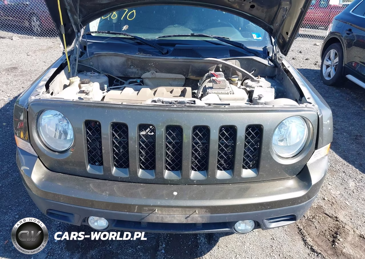 2015 Jeep Patriot Latitude VIN:1C4NJRFB2FD214862 - 6