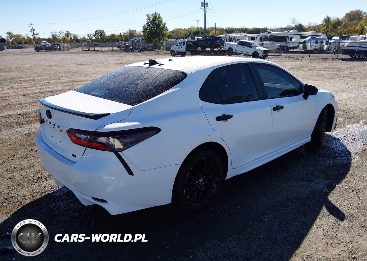 2022 Toyota Camry Nightshade Edition Hybrid VIN:4T1T31AK0NU033523 - 4