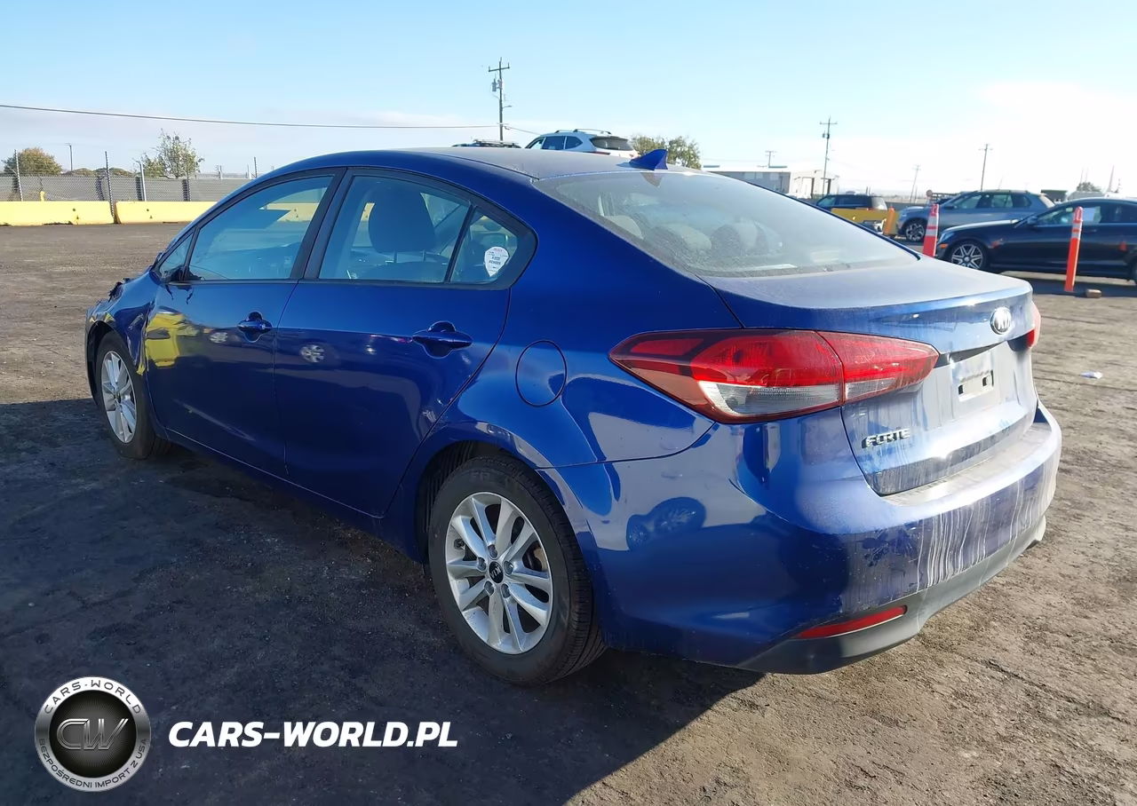 2017 Kia Forte Lx VIN:3KPFL4A75HE144733 - 3