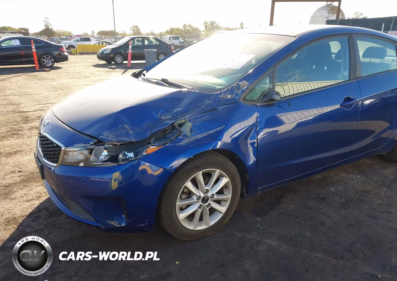 2017 Kia Forte Lx VIN:3KPFL4A75HE144733 - 6