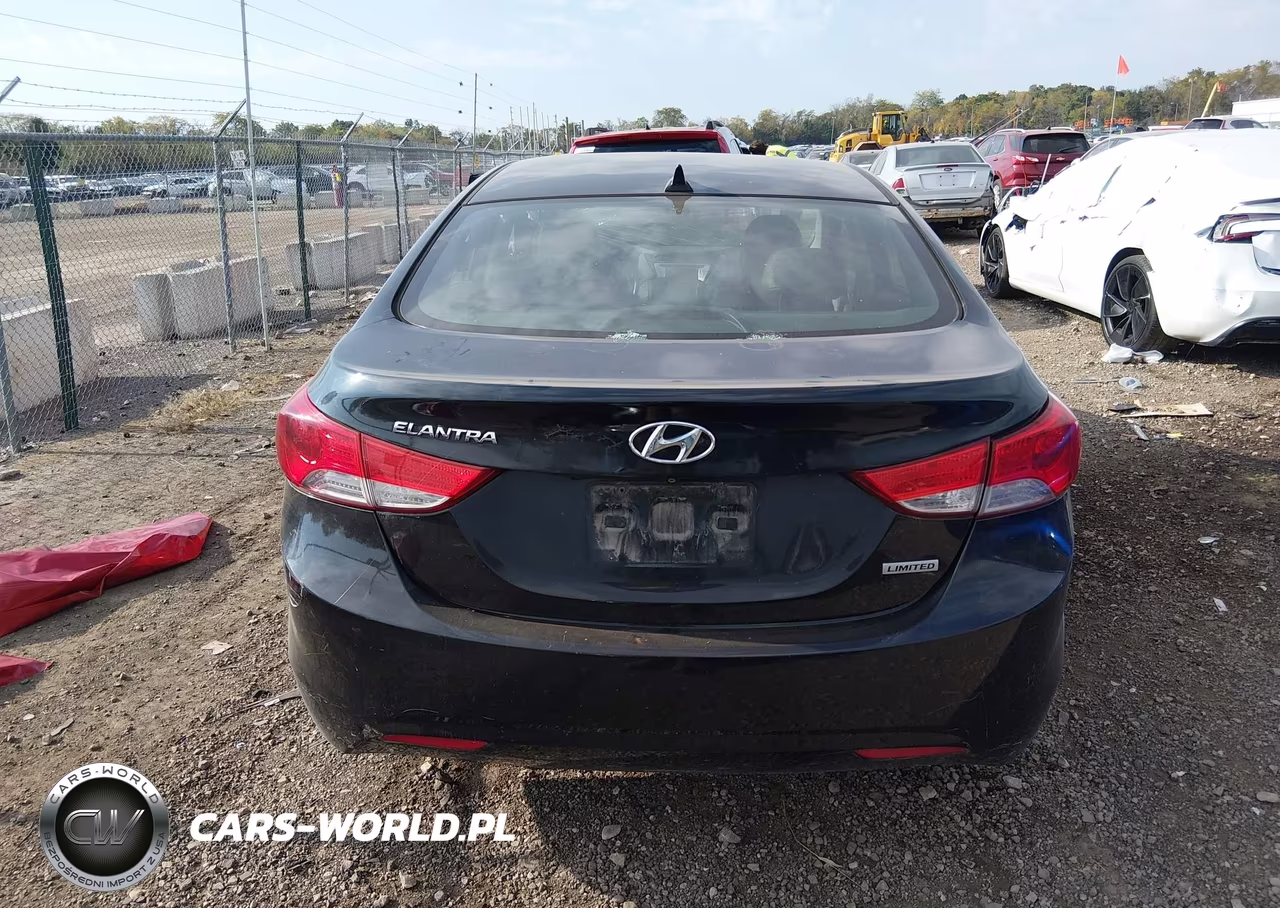2011 Hyundai Elantra Limited VIN:5NPDH4AE3BH076121 - 17