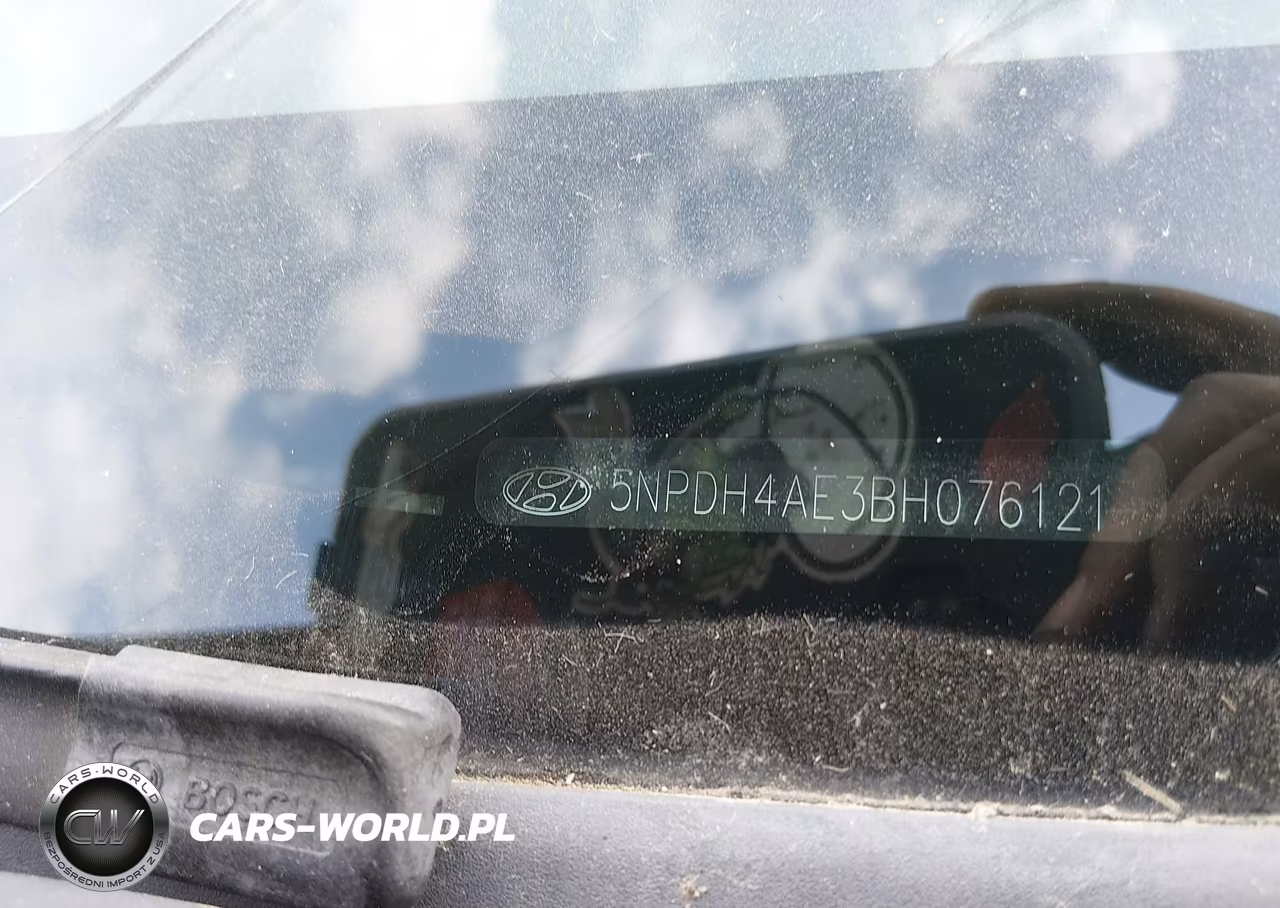 2011 Hyundai Elantra Limited VIN:5NPDH4AE3BH076121 - 9
