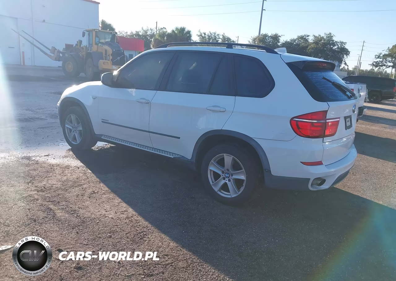 2013 BMW X5 xDrive35I-xDrive35I Premium-xDrive35I Sport Activity VIN:5UXZV4C56D0E00014 - 3