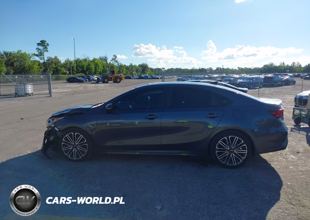 2021 Kia Forte Gt VIN:3KPF44AC3ME332946 - 14
