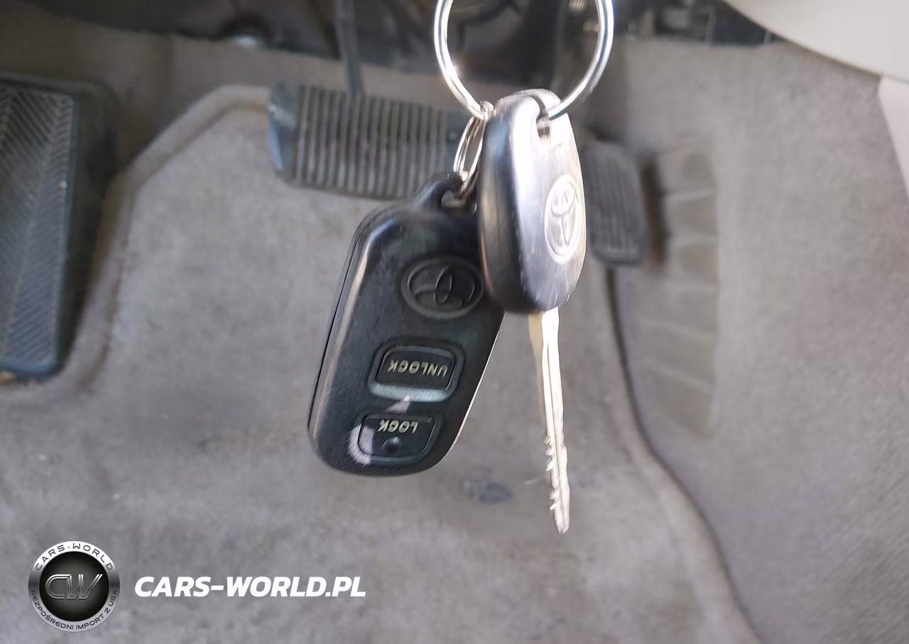 2000 Toyota Camry Solara Sle V6 VIN:2T1CF28P9YC294041 - 11