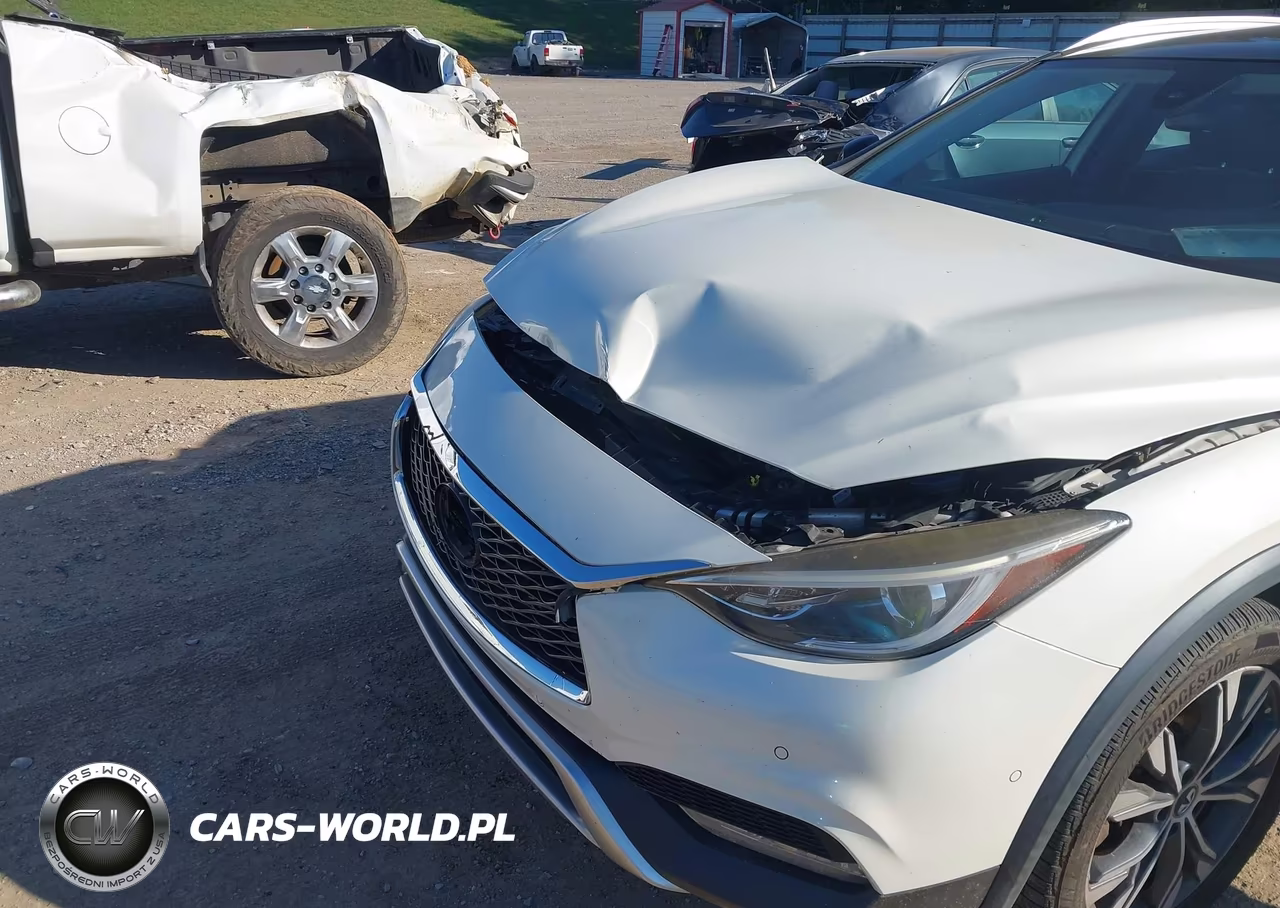 2018 Infiniti Qx30 Premium VIN:SJKCH5CRXJA058297 - 6