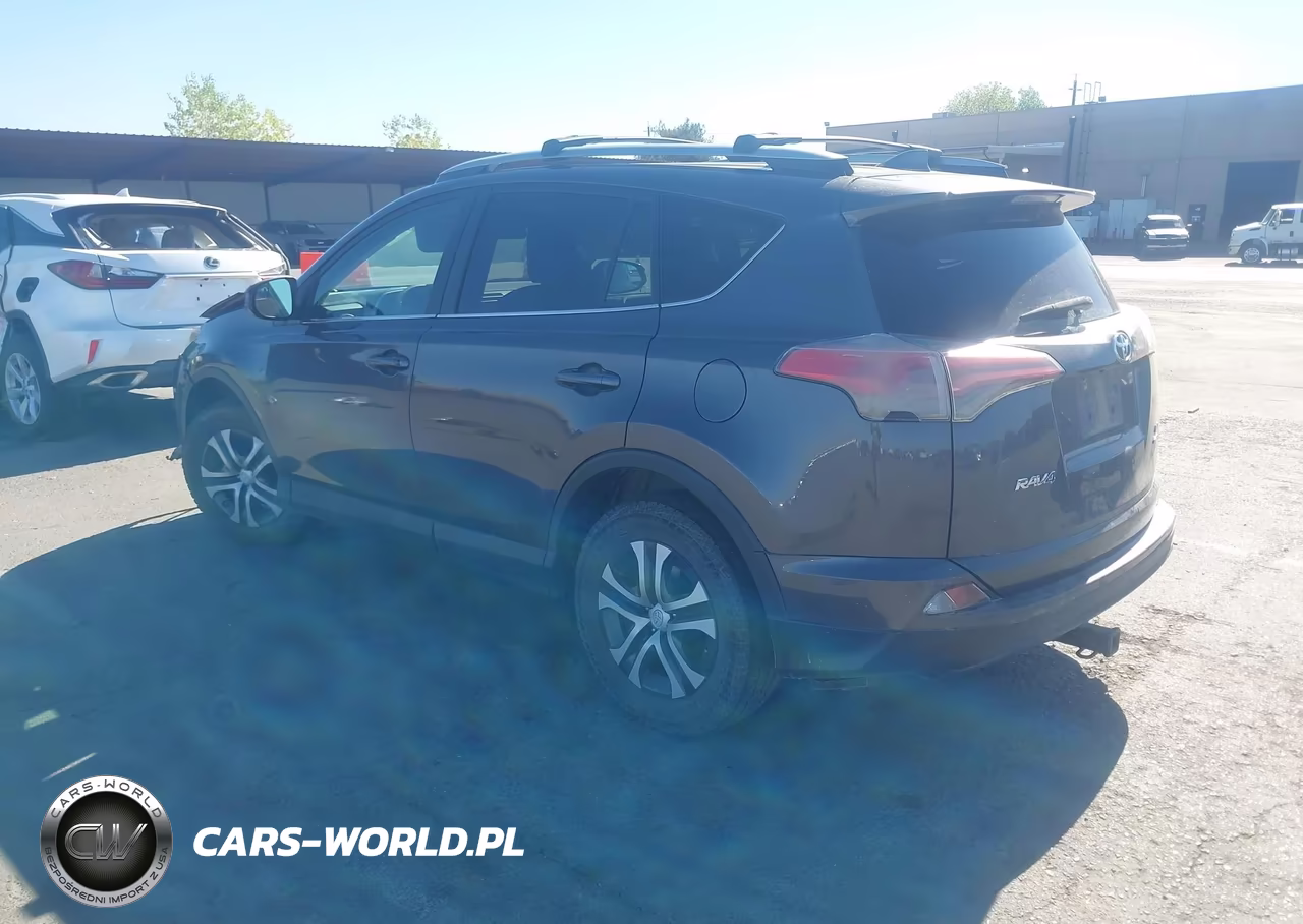 2017 Toyota Rav4 Le VIN:2T3BFREV2HW598549 - 3