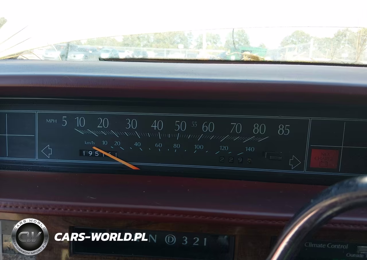 1988 Cadillac Deville VIN:1G6CD5153J4243727 - 7