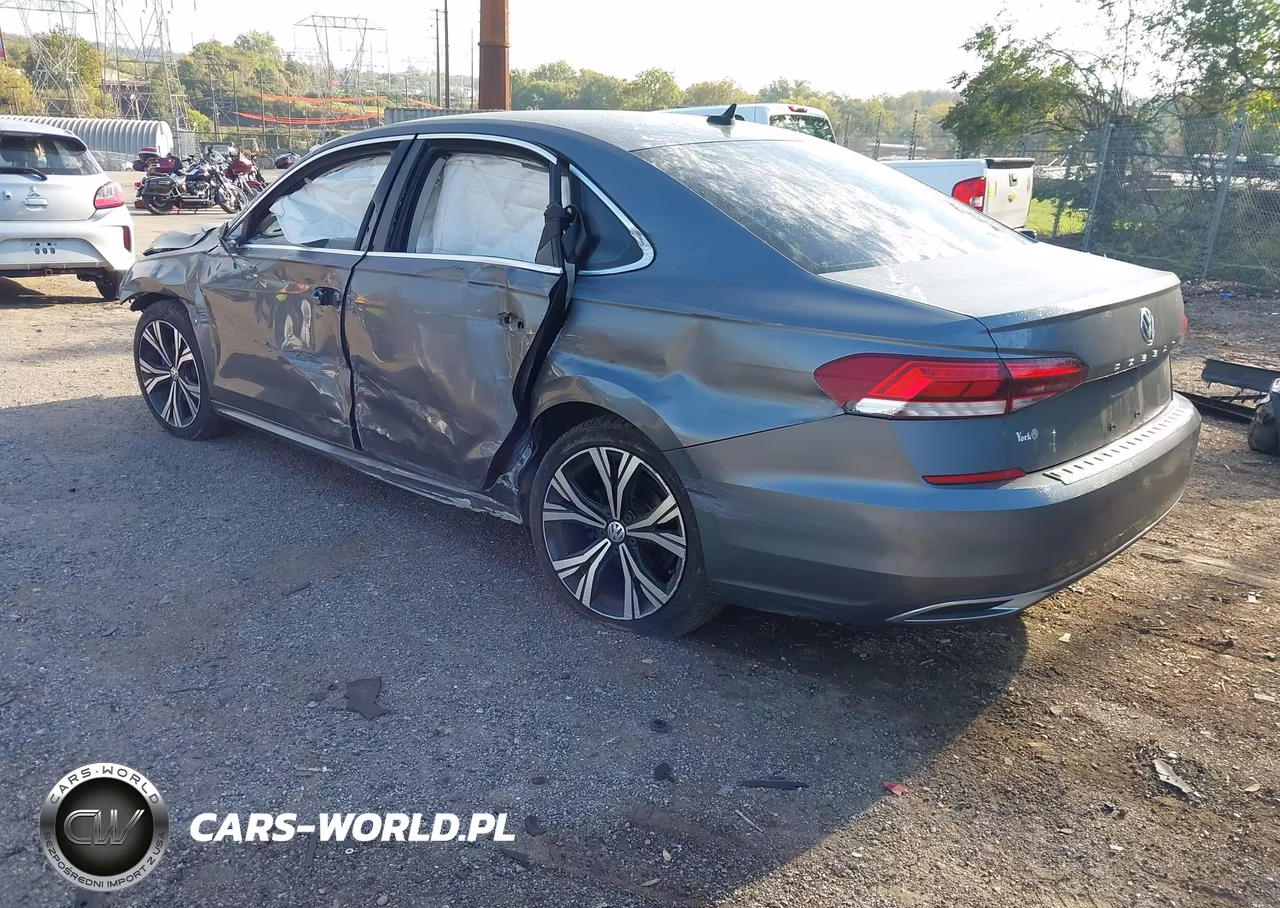 2021 Volkswagen Passat 2.0T Se VIN:1VWSA7A35MC004117 - 3