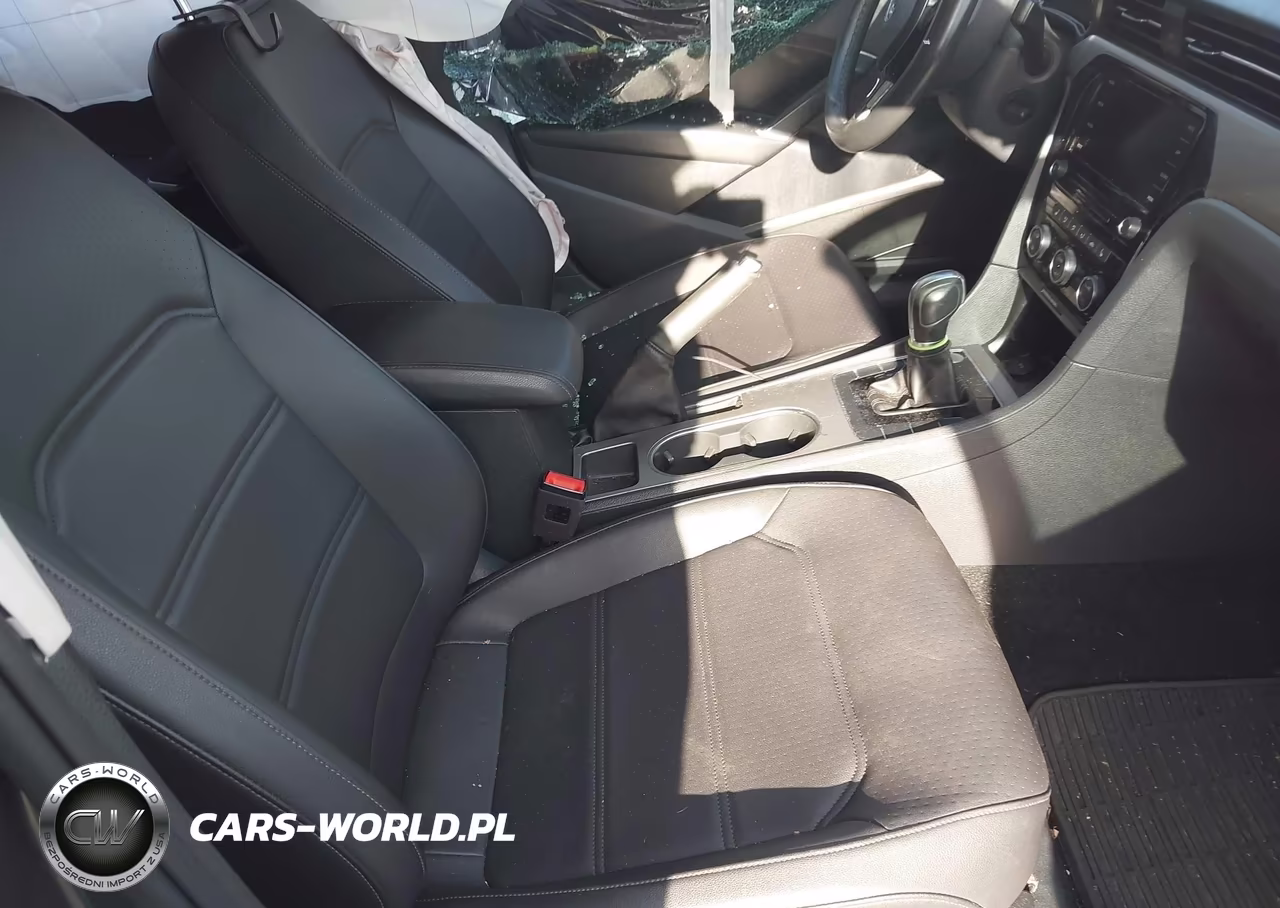 2021 Volkswagen Passat 2.0T Se VIN:1VWSA7A35MC004117 - 5