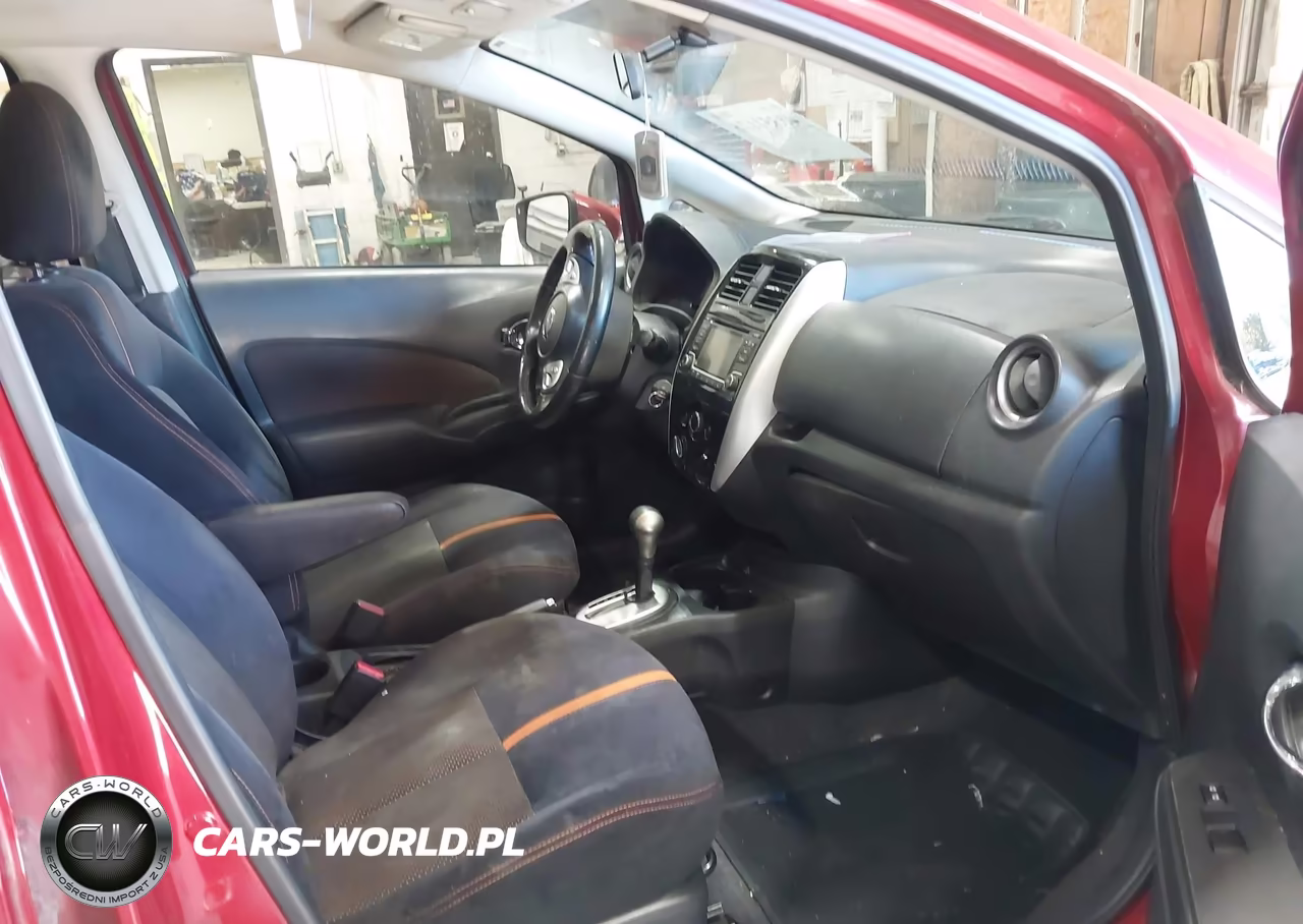 2015 Nissan Versa Note Sr VIN:3N1CE2CP3FL388892 - 5