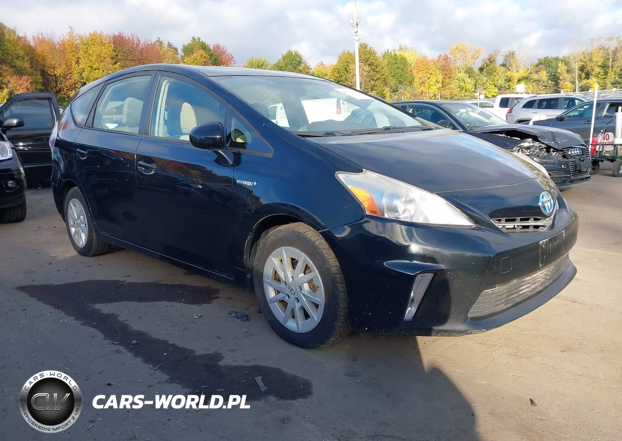 2014 Toyota Prius V Three