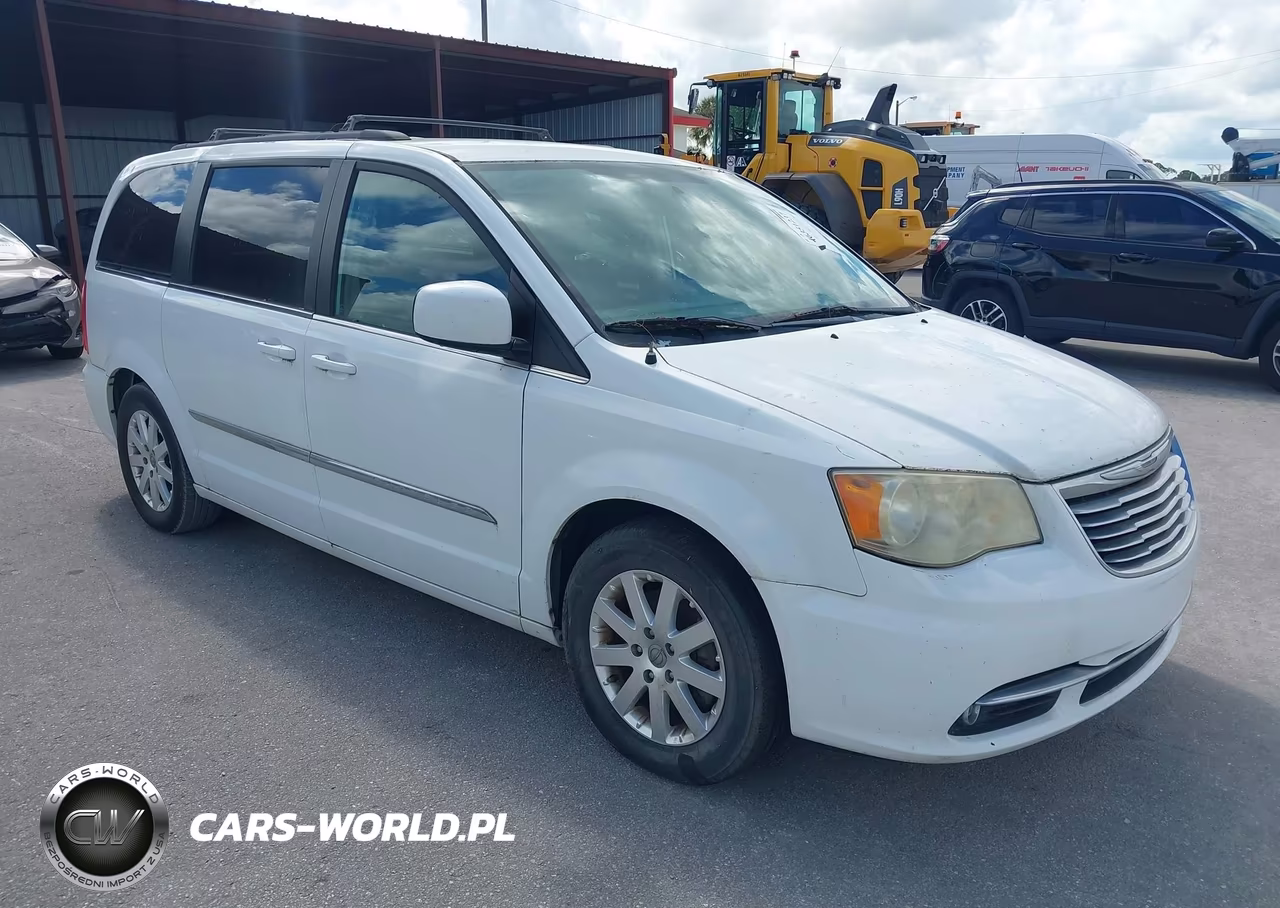 2014 Chrysler Town & Country Touring