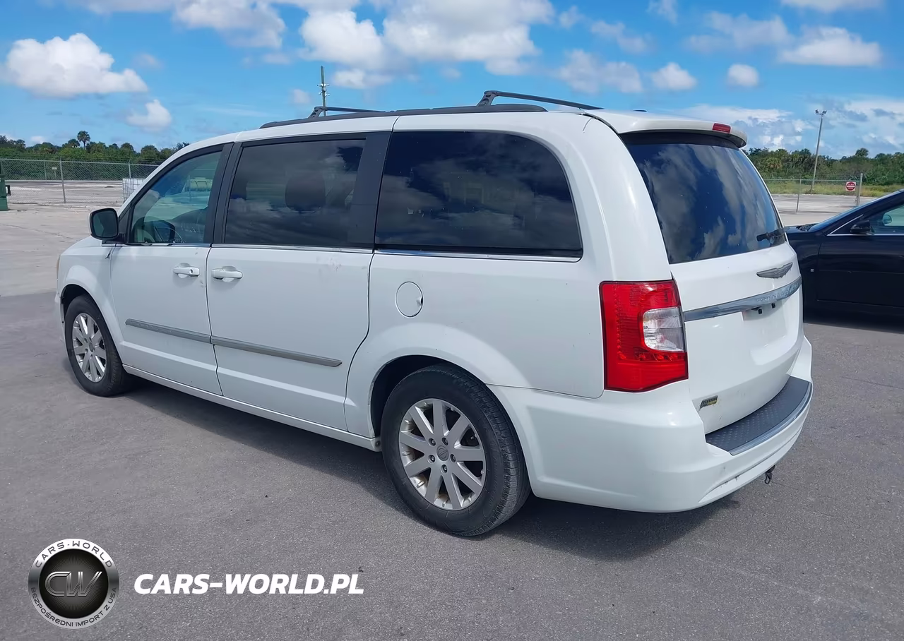 2014 Chrysler Town & Country Touring VIN:2C4RC1BG0ER256358 - 3