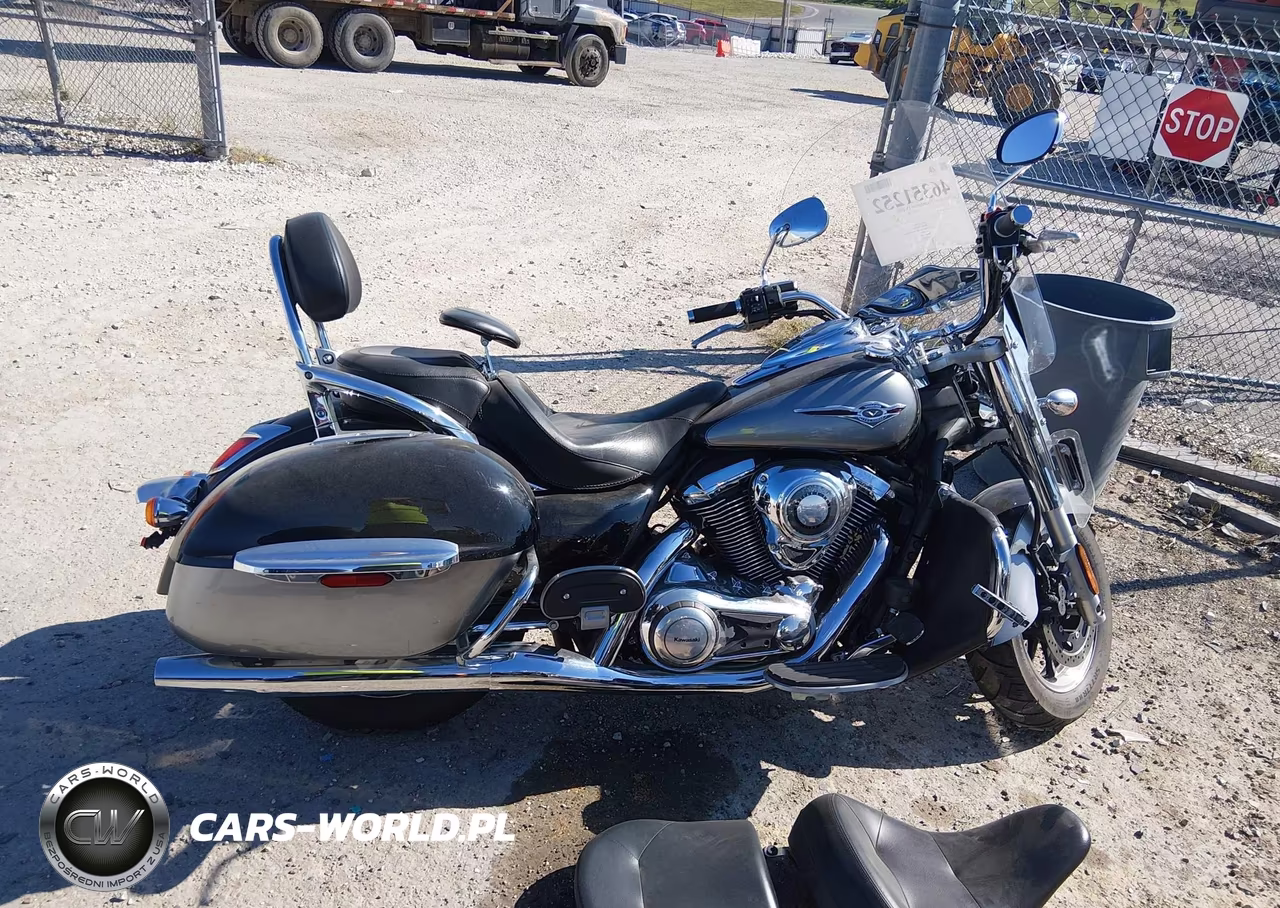 2011 Kawasaki Vn1700 C VIN:JKBVNRC15BA008470 - 12