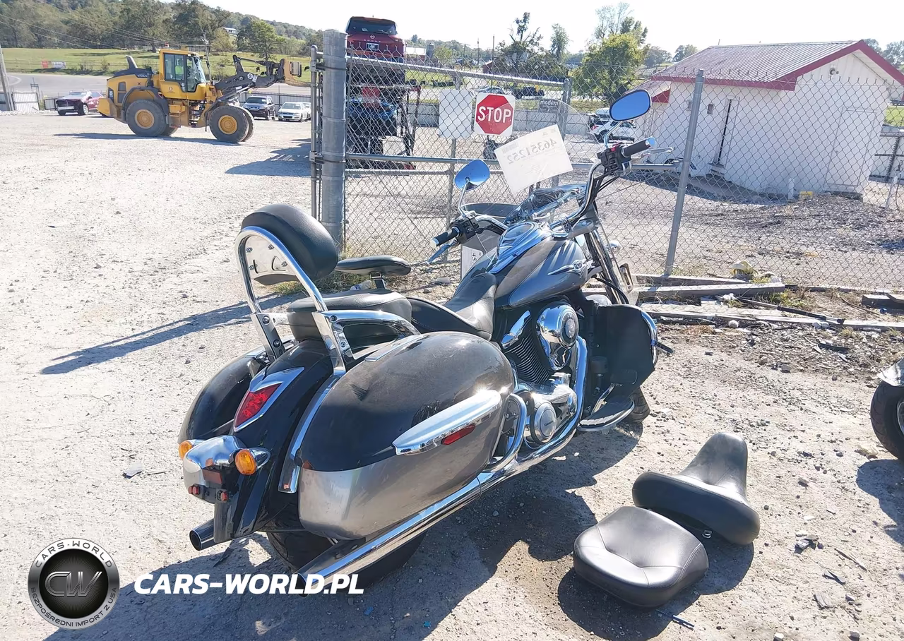 2011 Kawasaki Vn1700 C VIN:JKBVNRC15BA008470 - 4