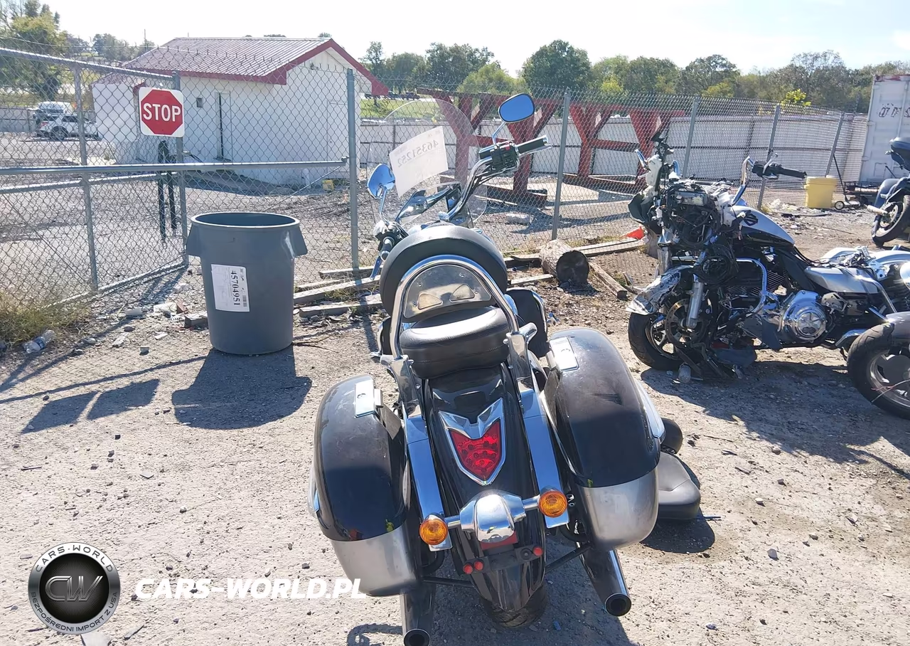 2011 Kawasaki Vn1700 C VIN:JKBVNRC15BA008470 - 6
