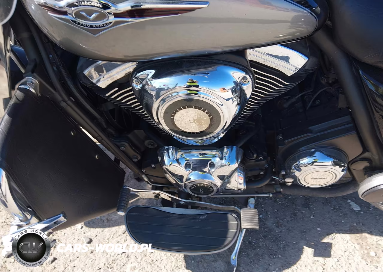 2011 Kawasaki Vn1700 C VIN:JKBVNRC15BA008470 - 9