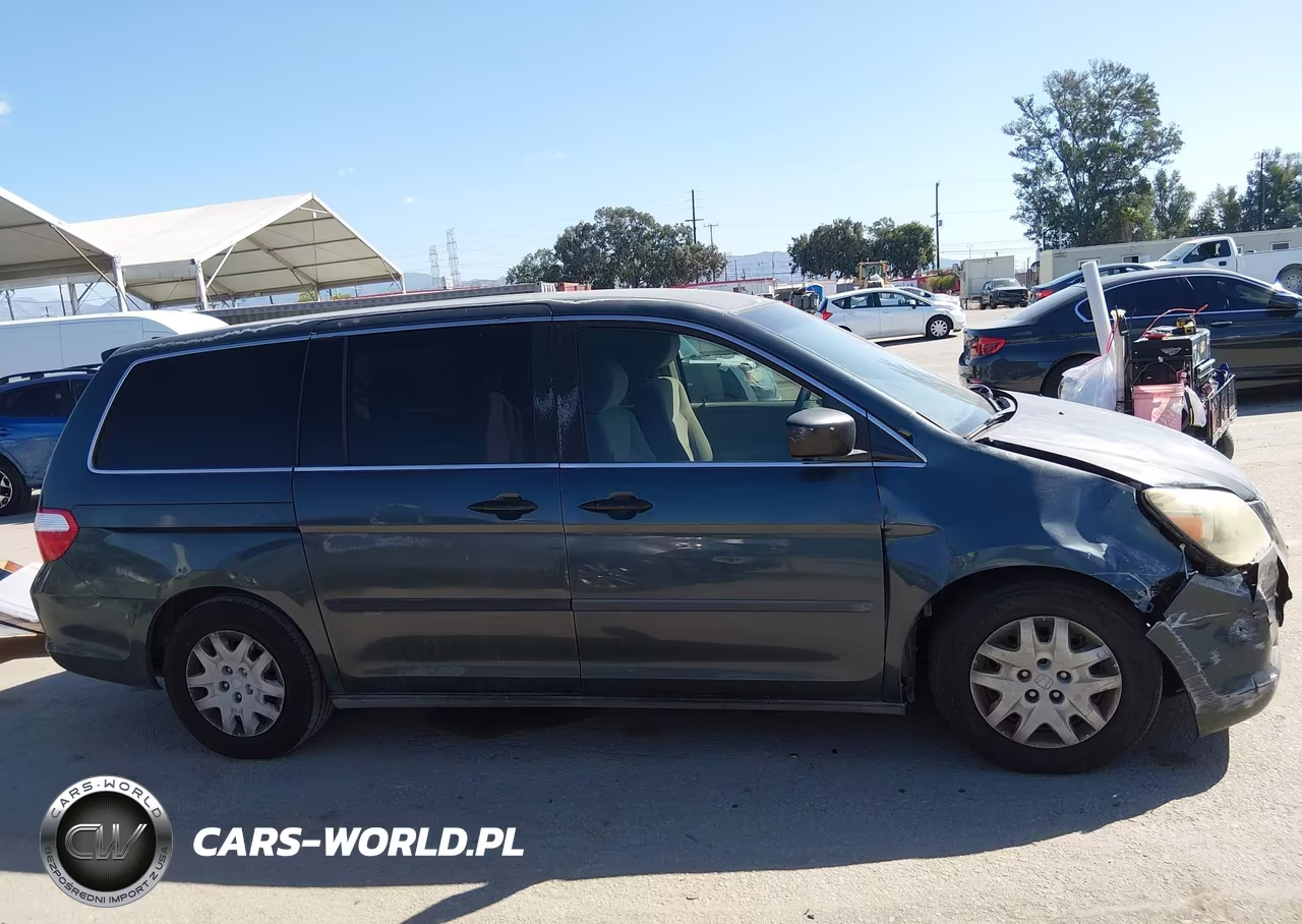 2006 Honda Odyssey Lx VIN:5FNRL38216B011167 - 13